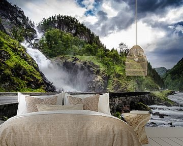 Latefossen- Waterval in Noorwegen van Ricardo Bouman