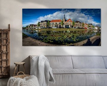 Oude gracht Weesp panorama waterlelies van Joris van Kesteren