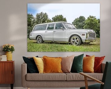 Witte Auto Oldtimer Chevrolet Suburban van R Alleman