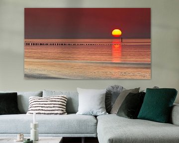 Zonsondergang ,aan zee strand Cadzand Zeeland Nederland van Twan van den Hombergh