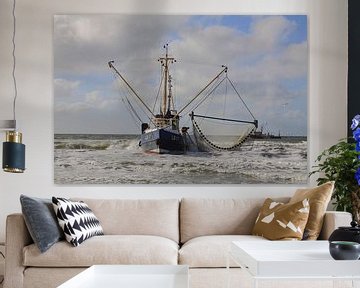 Ameland/Boot am Strand von Rinnie Wijnstra