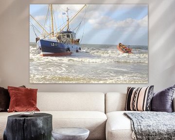 Ameland/Boot am Strand von Rinnie Wijnstra