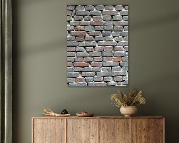 Wall of bricks by Rafael Delaedt