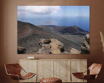 Vulkanisch landschap van Carola van Rooy
