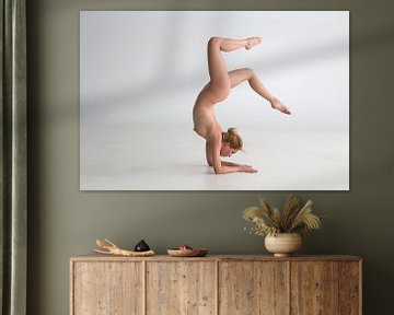 Artistic nude handstand on elbows by Arjan Groot