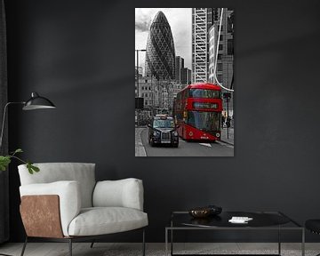London Bus und Taxi schwarz / weiß von Anton de Zeeuw