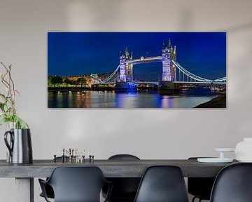 Panorama Tower Bridge in London by Anton de Zeeuw