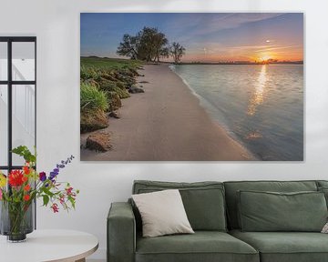 Zonsondergang merwede Werkendam. van Adrian Visser
