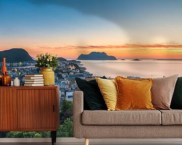 ÅLESUND 01 by Tom Uhlenberg