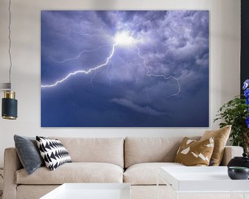 Foudre dans le ciel de nuit pendant un orage sur Sjoerd van der Wal Photographie