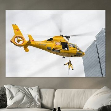 Le Rotterdam avec l'hélicoptère SAR à Rotterdam