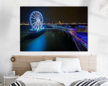 Pier von Scheveningen mit Riesenrad in der Nacht