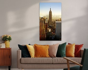Empire State Building bij zonsopgang, Manhattan, New York City, USA van Roger VDB