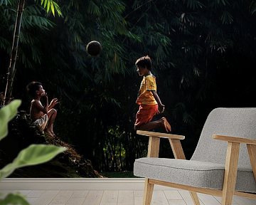 Playing ball by Edwin van Unen