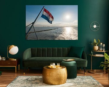 Waddenzee met Nederlandse vlag