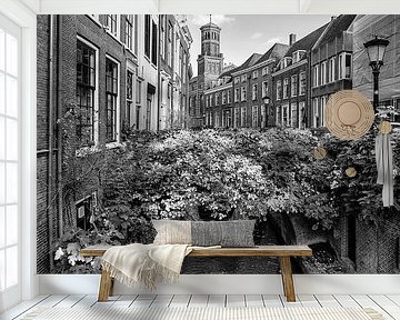 The Kromme Nieuwegracht in Utrecht with Ottone in black and white by André Blom Fotografie Utrecht