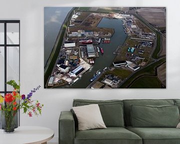 Industriehaven Harlingen (luchtfoto) van Meindert van Dijk