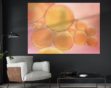 Peach bubbles.. van LHJB Photography