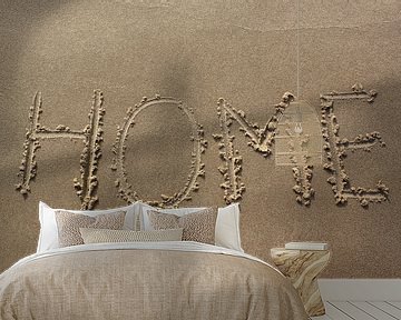 Home geschreven in zand van MSP Canvas