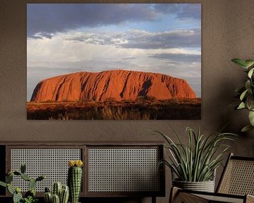 Uluru Australië van Inge Hogenbijl