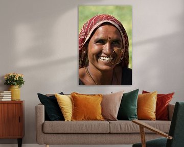 Portret van een traditionele Indiase vrouw van Cora Unk