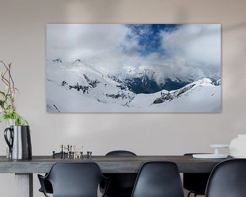 Paysage de montagne enneigé du massif du Großglockner, Hohe Tauern, Autriche sur Martin Stevens