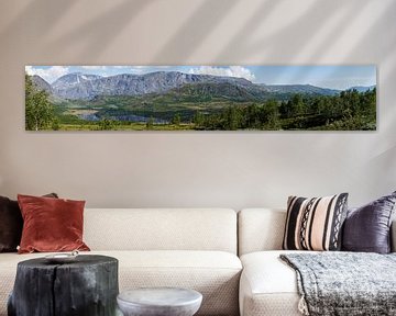 Groot panorama van de Besseggen bergkam  in NP Jotunheimen, Oppland, Noorwegen van Martin Stevens