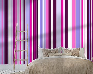 Striped art pink lilac en bordeaux van Patricia Verbruggen