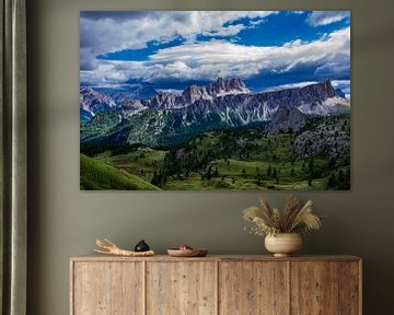 Dolomites mountain scenery by Fred van Bergeijk