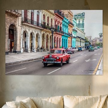 Oldtimer in Kuba in der Innenstadt von Havanna. One2expose Wout kok Fotografie. 