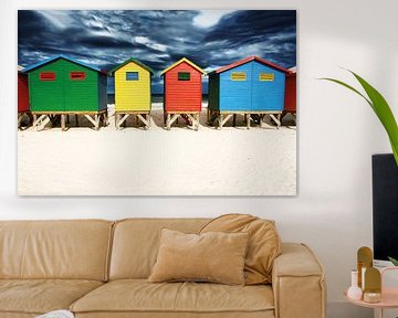 Muizenberg gekleurde strandhuisjes in Kaapstad van Heleen van de Ven