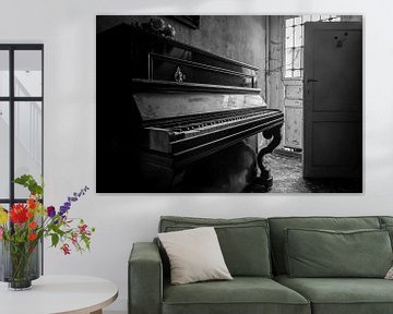 The piano by Chantal Nederstigt