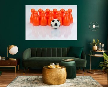 Conceptuele oranje speelpionnen als voetbalelftal sur Tonko Oosterink