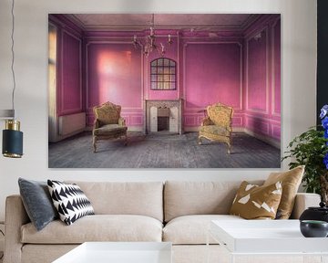 Urbex - Pink Room von Angelique Brunas