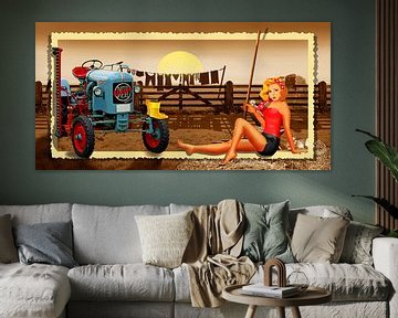 Pin Up Fille avec tracteur à la ferme