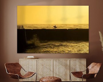 Surfer running to the surf in Scheveningen by Bart Hageman Photography