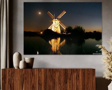 Kinderdijk by night