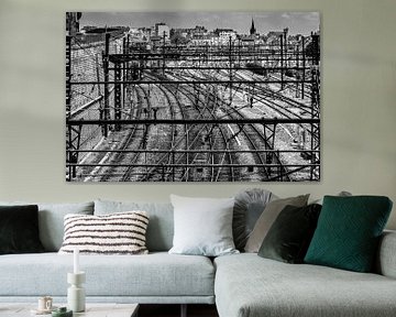 Train yard Dijon in black and white van Peter van Eekelen