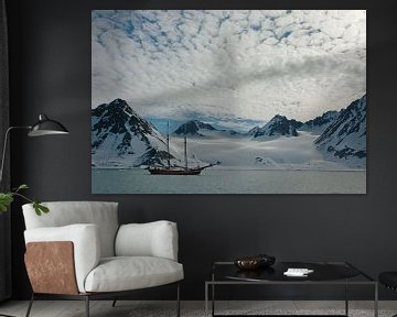 Magdalenafjord en schoener Noorderlicht van Peter Zwitser