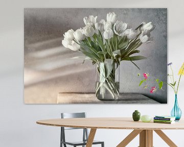 Wit boeket tulpen van Ellen Driesse