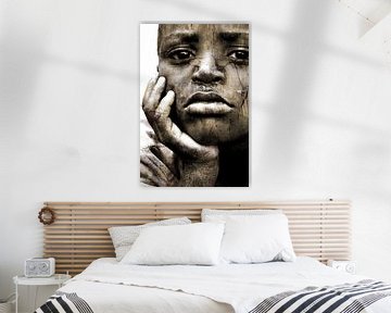 Mixed art portret van Afrikaans kind in sepia van Heleen van de Ven