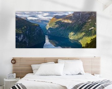 Die Aussicht von Ørnesvingen, Geirangerfjord, Norwegen von Henk Meijer Photography