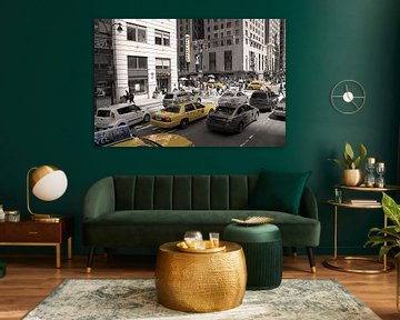 Yellow Cabs of New York van Adriana Zoon