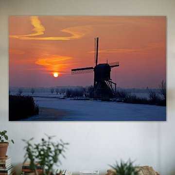 Sunrise Kinderdijk in winter