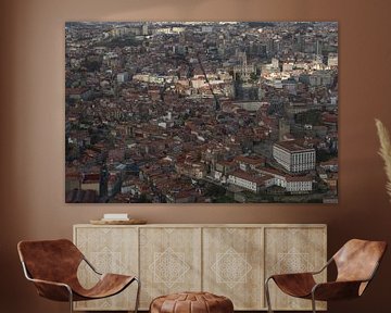 luchtfoto van de straten van Porto van Andrea Ooms