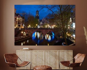 Sfeervol Utrecht, avondfotografie aan de Oudegracht met uitzicht op de Dom van Ad Jekel