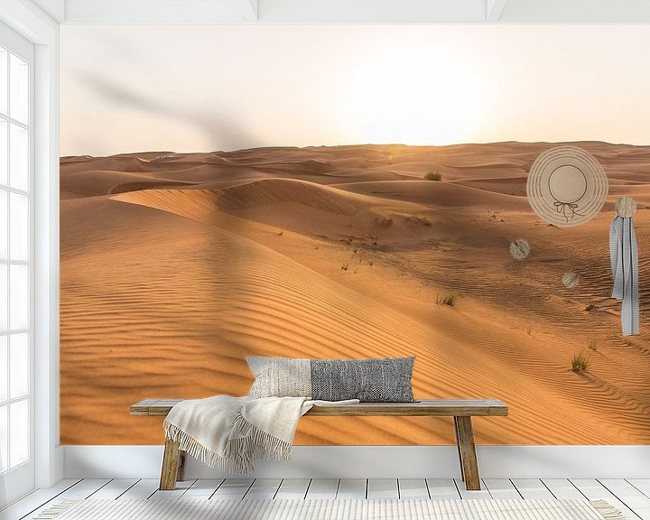 Sfeerimpressie behang: Zandduin in Dubai van Martijn Bravenboer