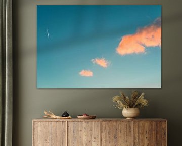 3 wolken en 1 vliegtuig by Reno  van Dijk