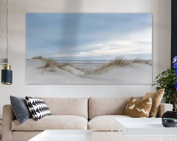 Les dunes nous offrent une protection contre la mer. sur Sigrid Westerbaan