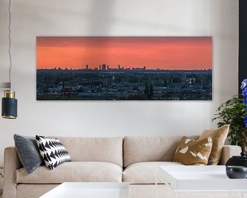 De skyline van Den Haag tijdens zonsondergang van MS Fotografie | Marc van der Stelt